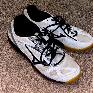 Mizuno Volleyball Shoes!!!